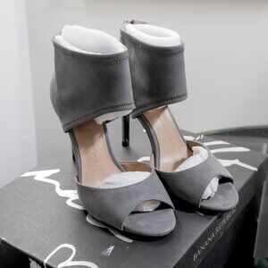 Banana Republic "Juliet" Grey Peep Toe Bootie Sandals - Size 6